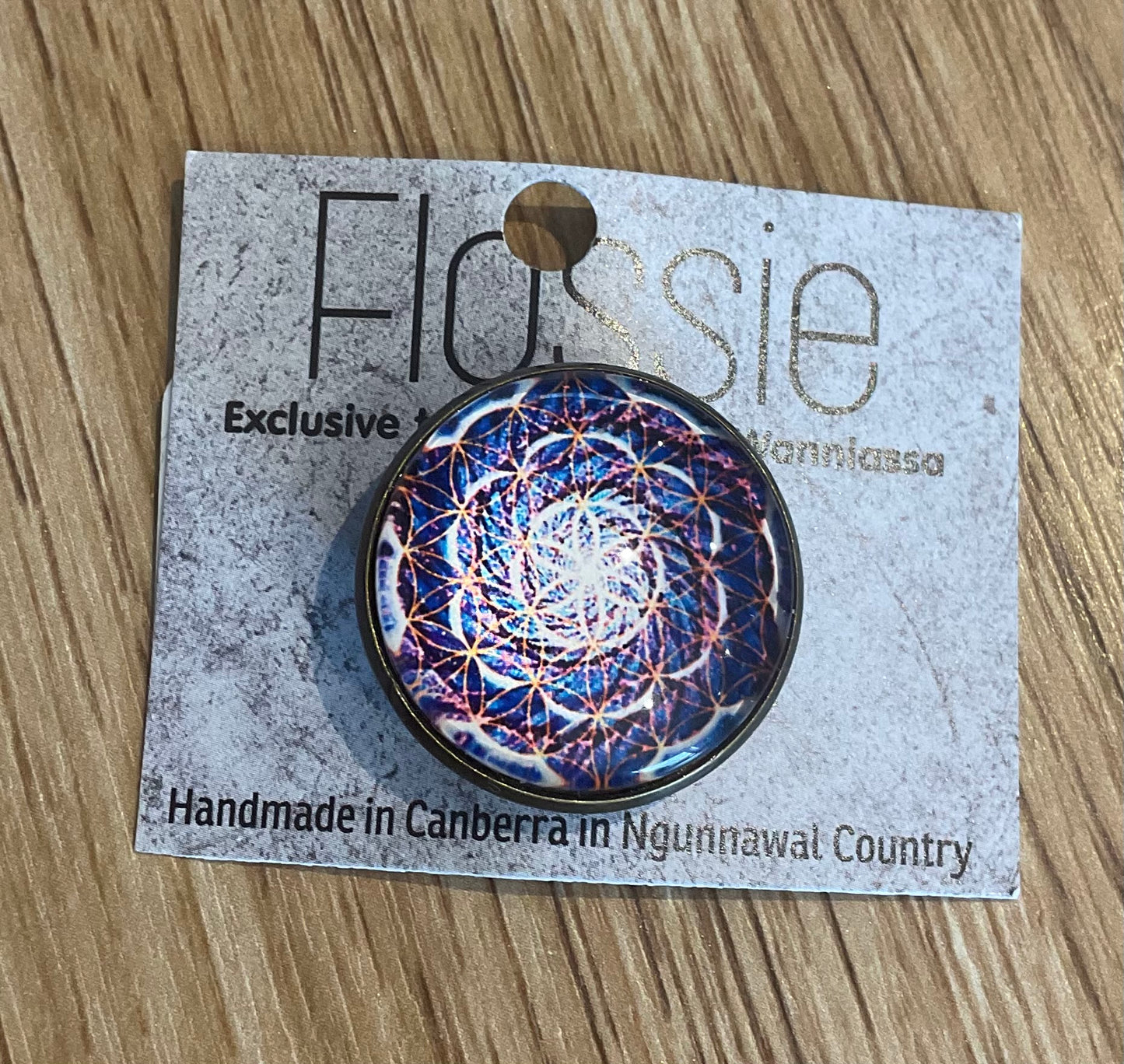 *Brooch Glass Dome