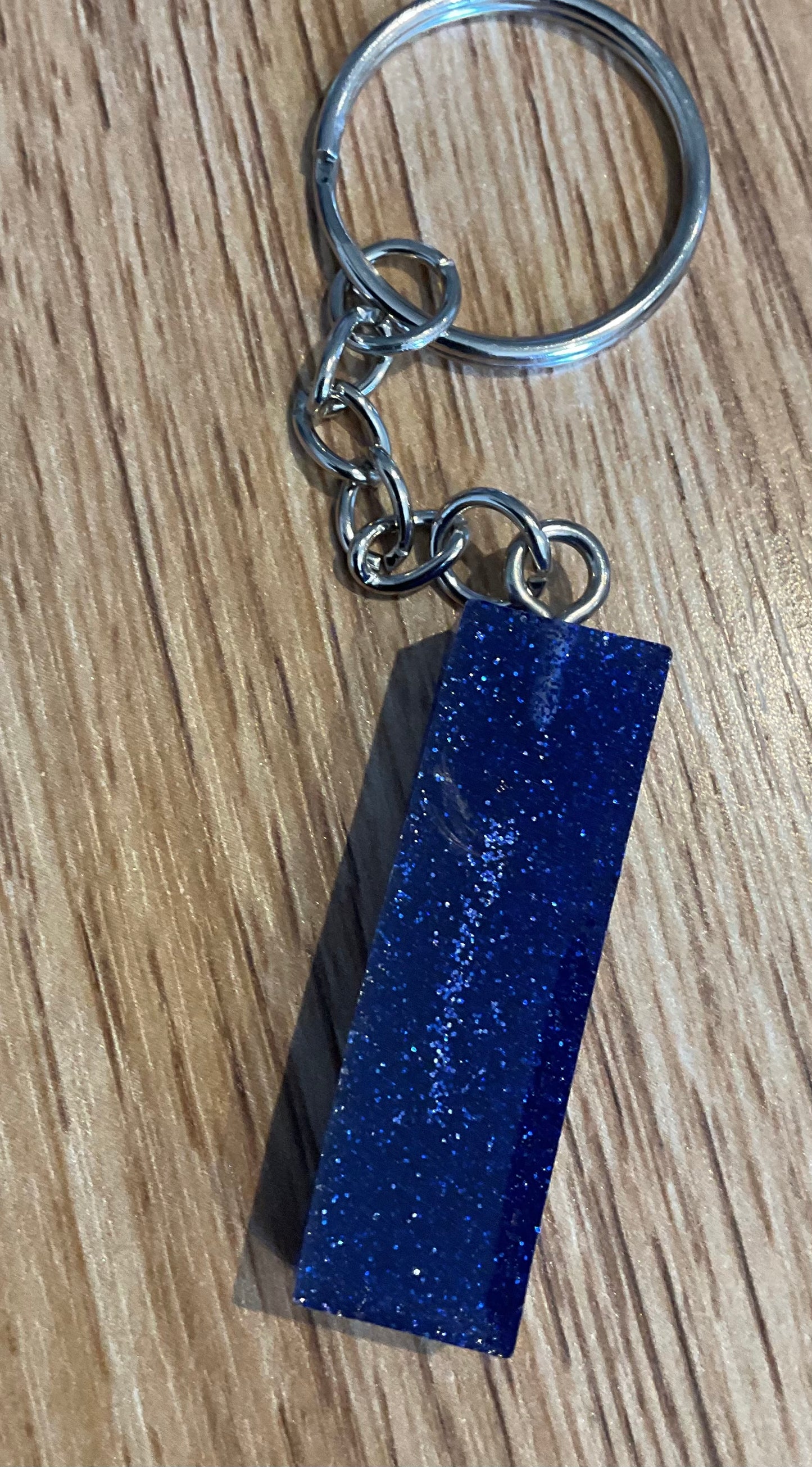 *Keychain Resin Letter I