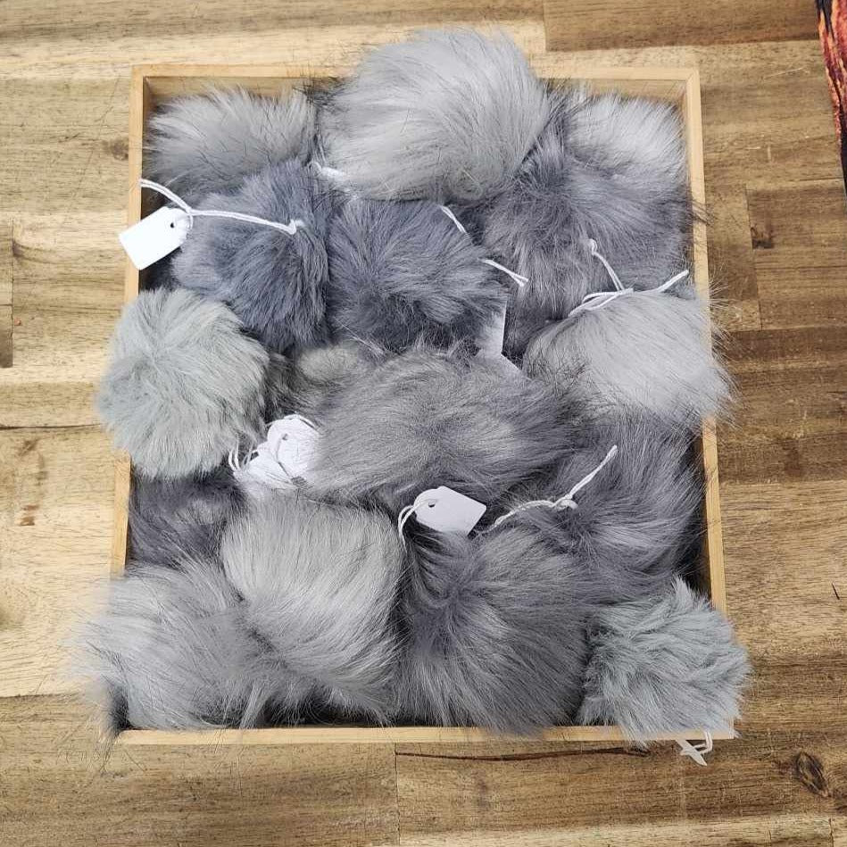 Faux Fur Pom Poms - Large Neutral