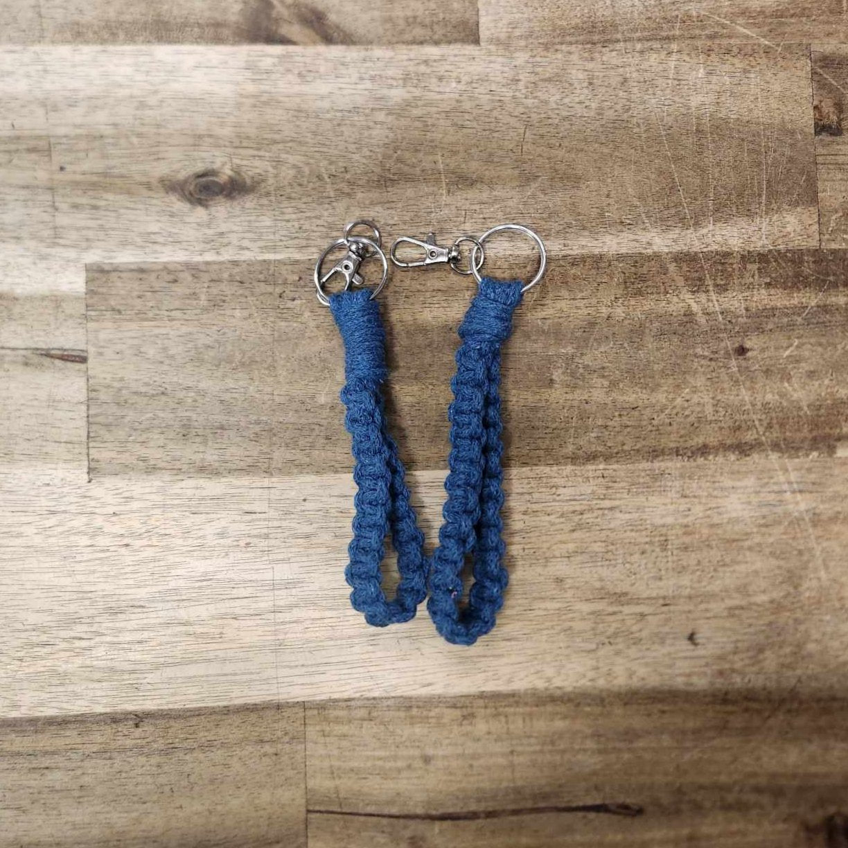 Macrame Keychain - Loop