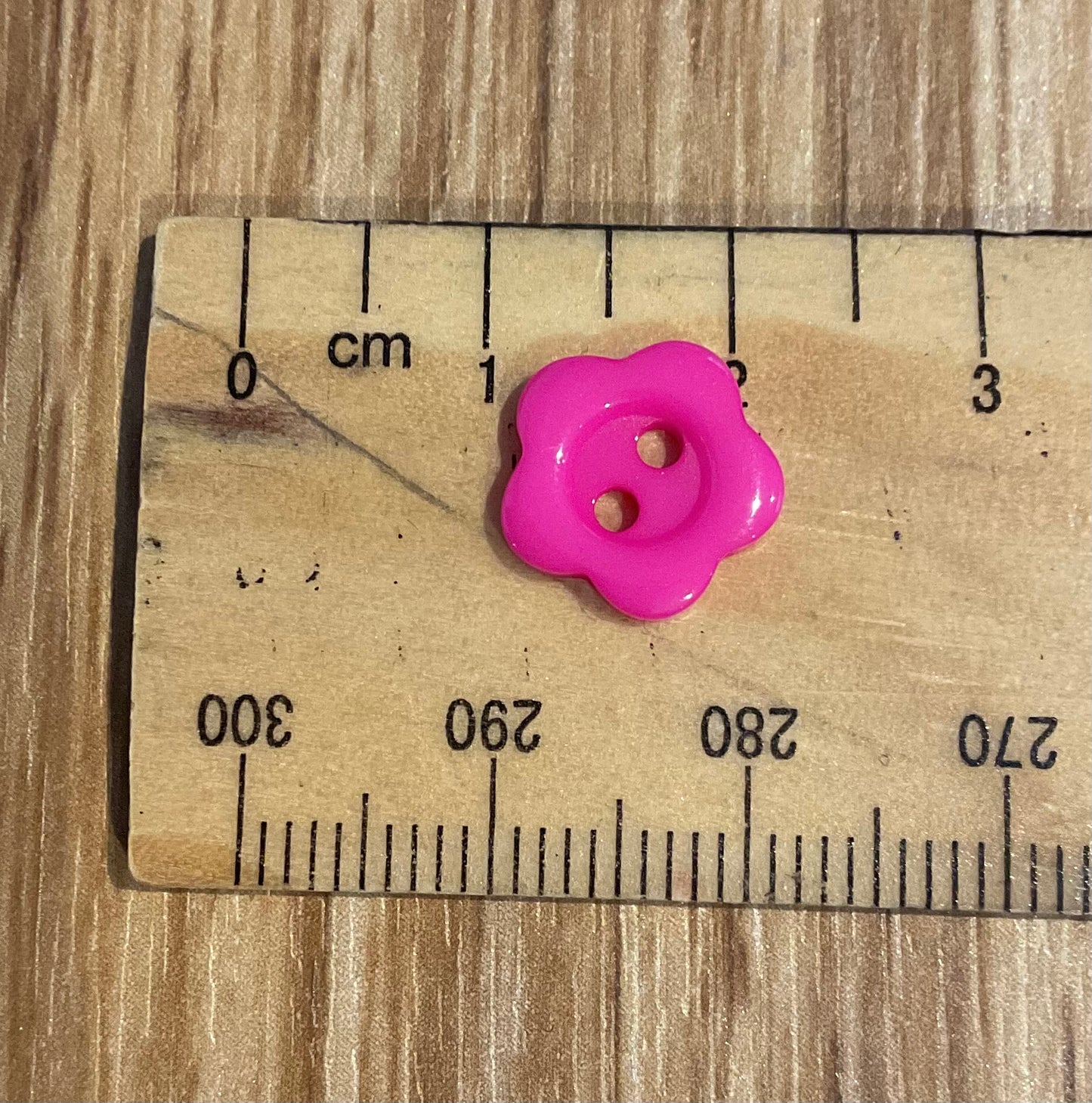 *Loose Buttons -Acrylic Flowers