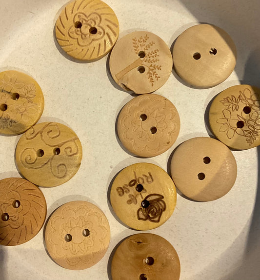 *Loose Buttons -Wooden Round