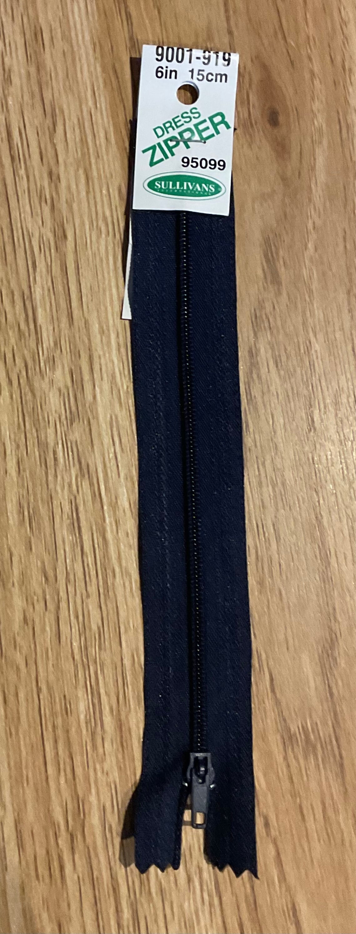 *Zippers 15cm/6inches