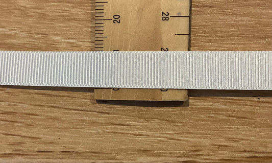 *Ribbon Ivory 10mm Per Metre