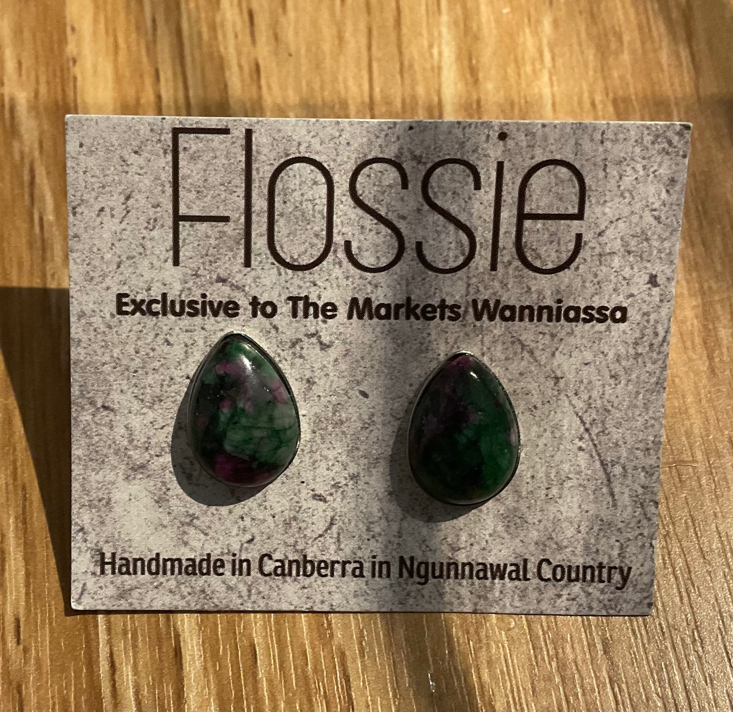 *Earrings Gemstone Teardrop Studs