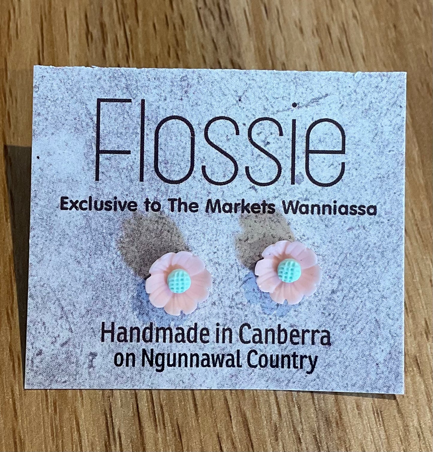 *Earrings Pale Pink Flower Studs
