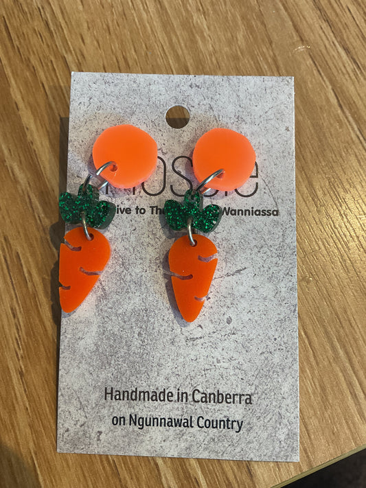 *Earrings Carrot Dangles