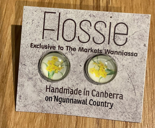 *Earrings Yellow Bloom Glass Studs