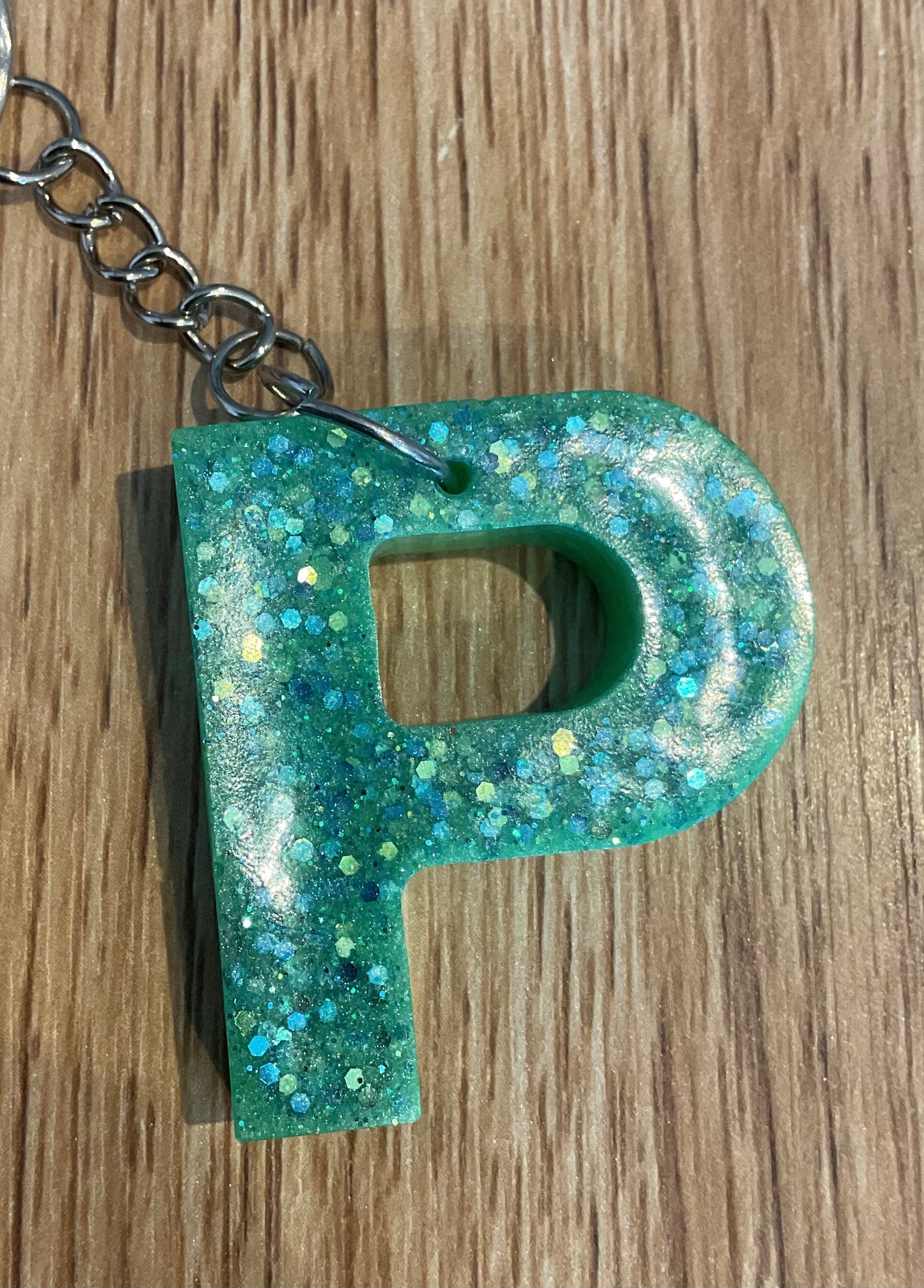 *Keychain Resin Letter P