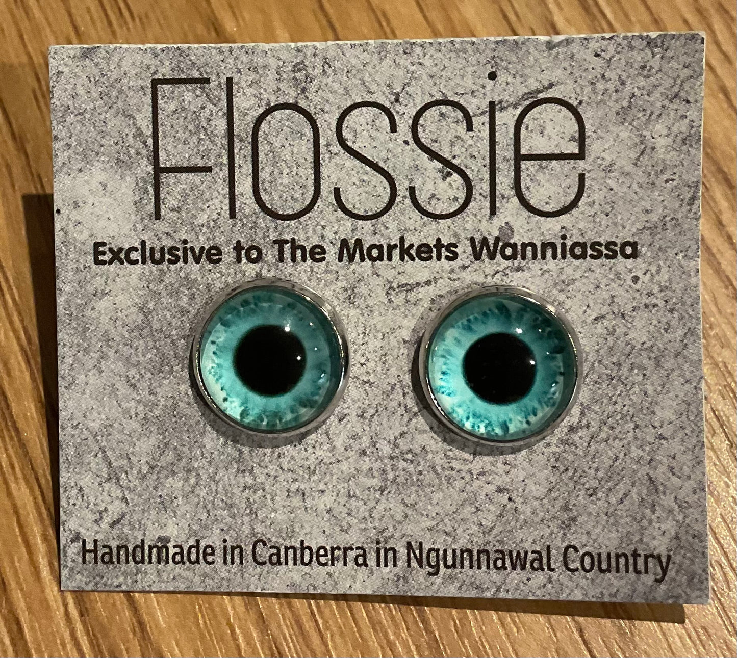 *Earrings Creepy Eye Studs