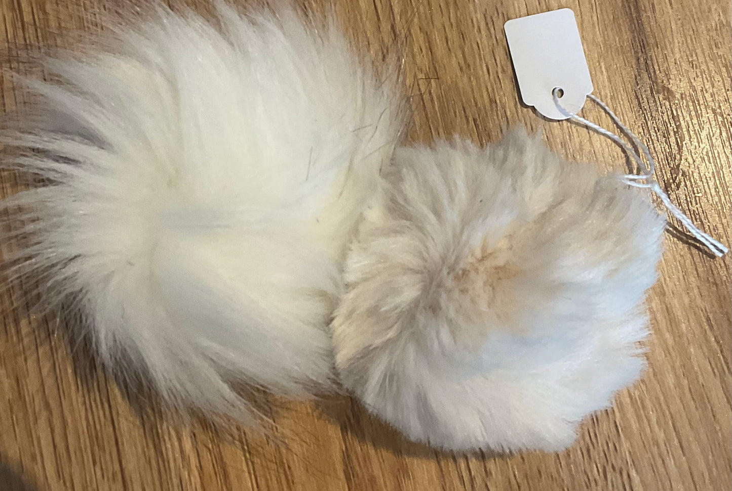*Pom Pom Faux Fur Natural Colours 10cm