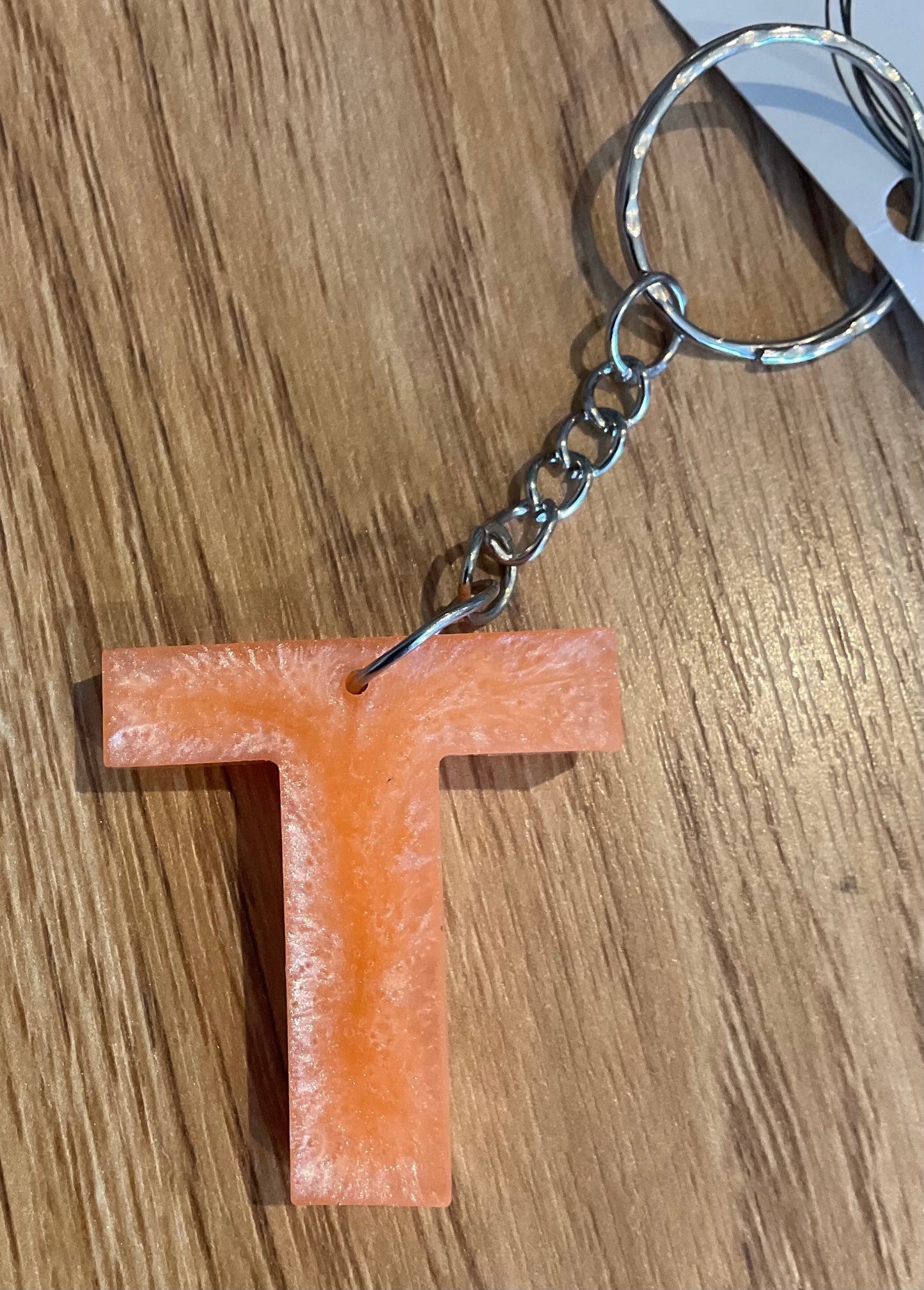 *Keychain Resin Letter T