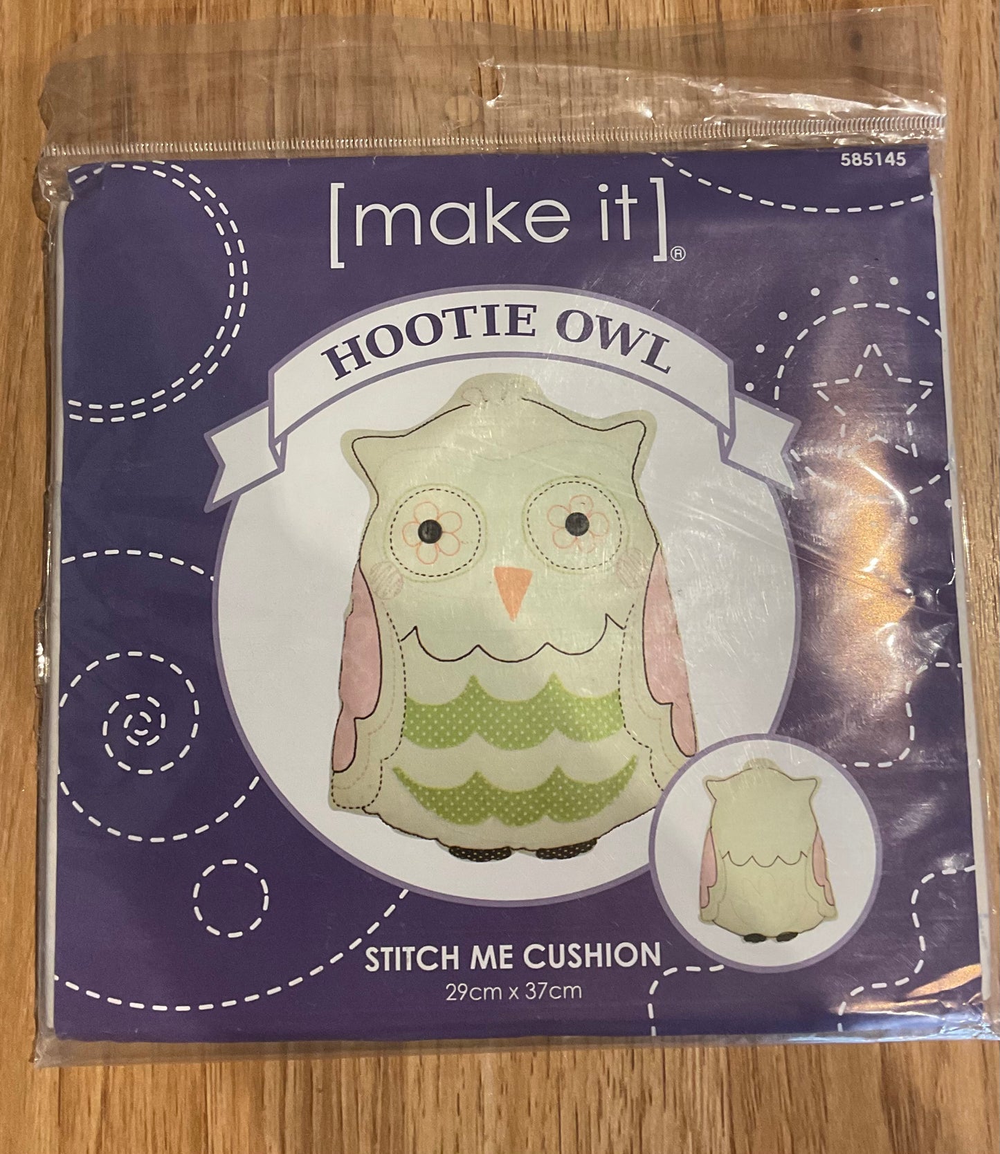 *Make It Hootie Owl Pillow Kit