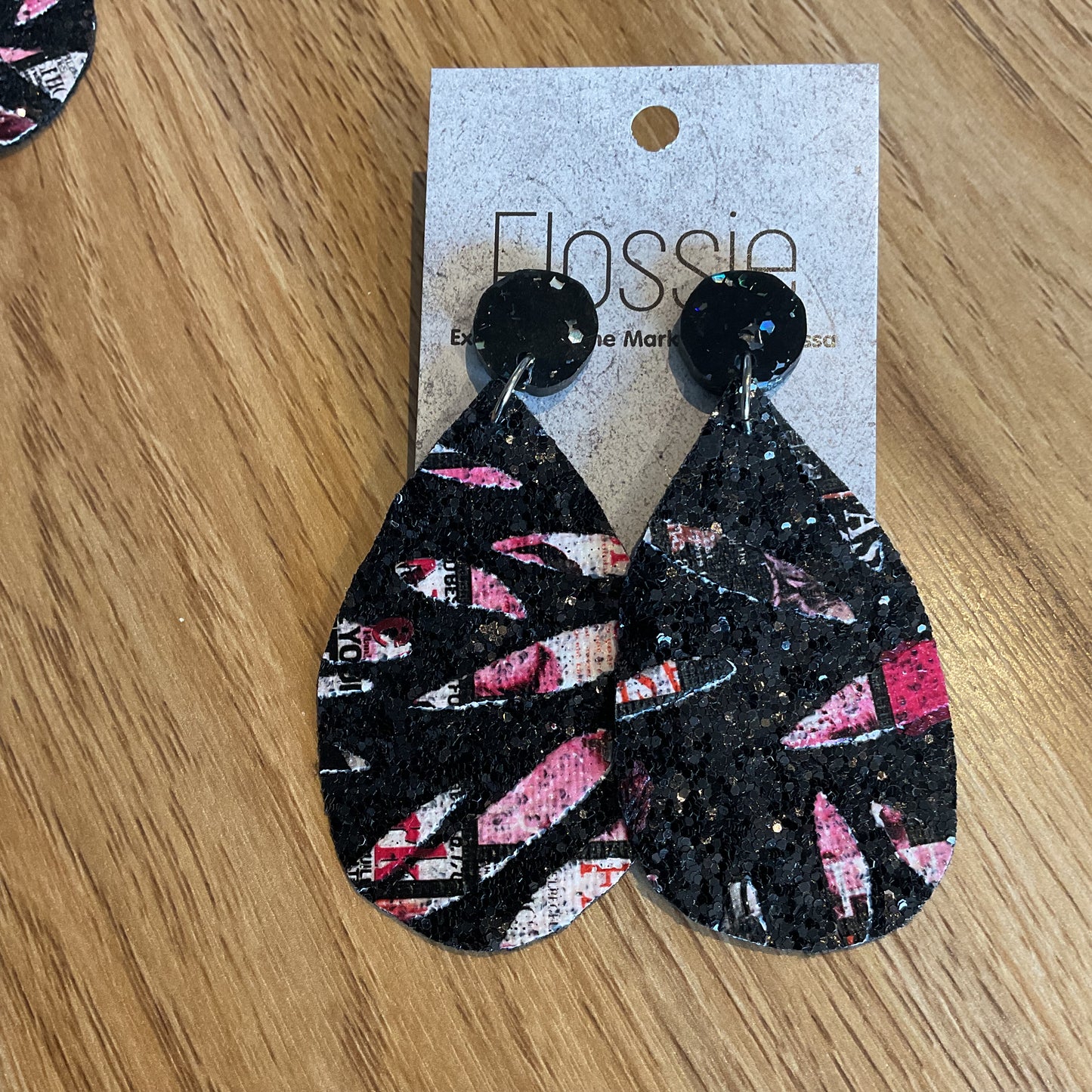 *Earrings Pink Black Glitter Dangles
