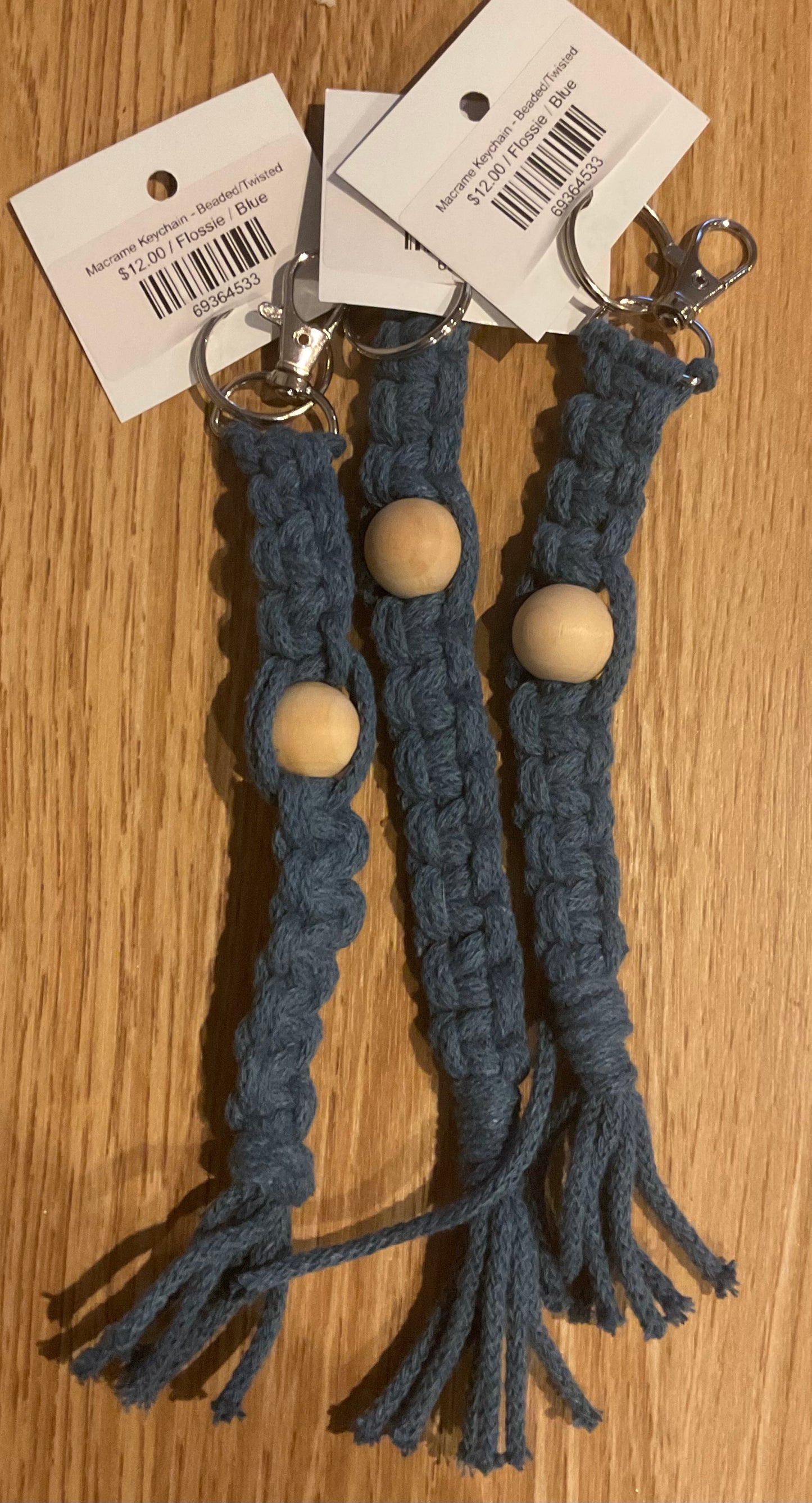 *Macrame Keychain Navy with bead