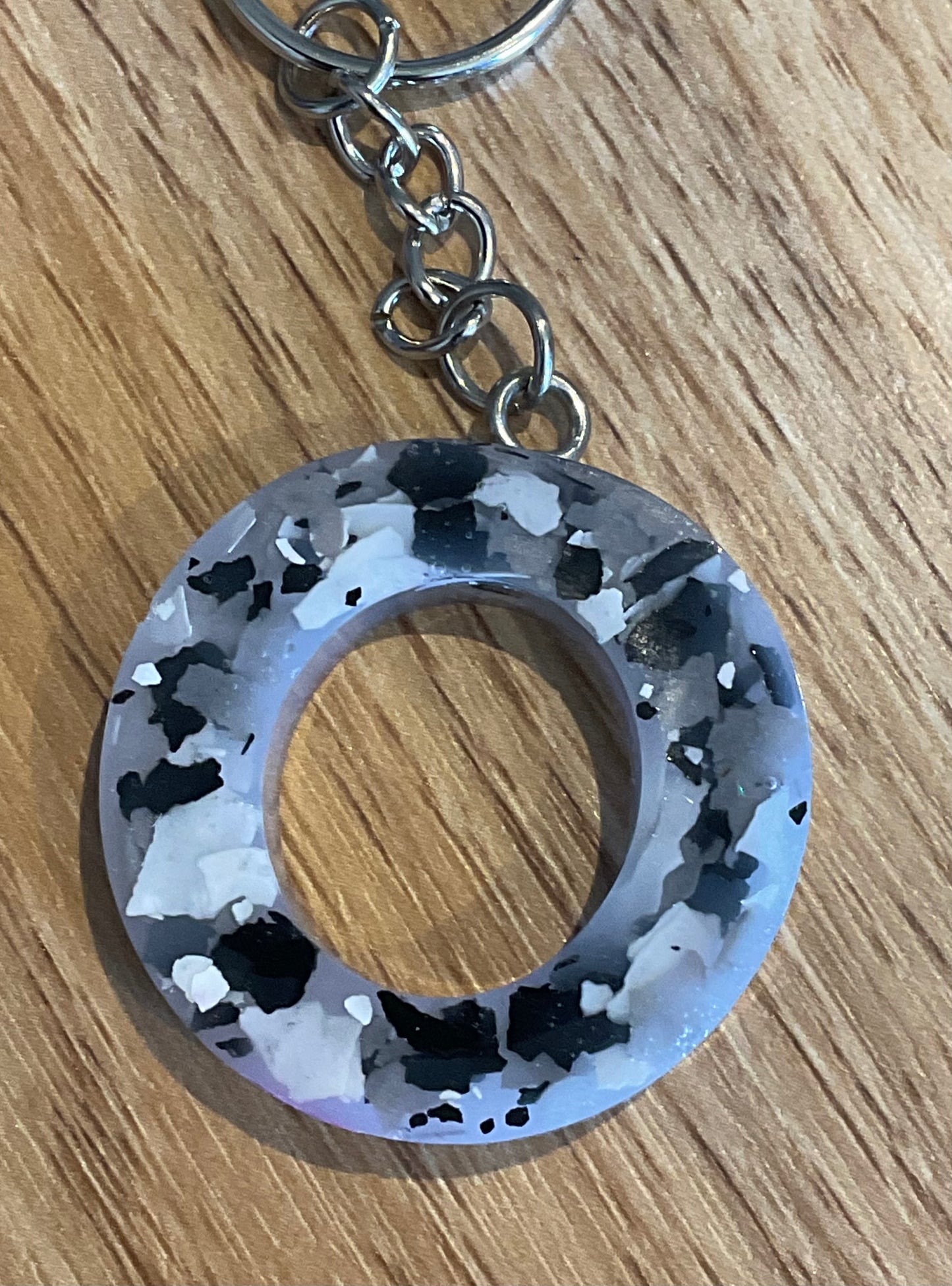*Keychain Resin Letter O