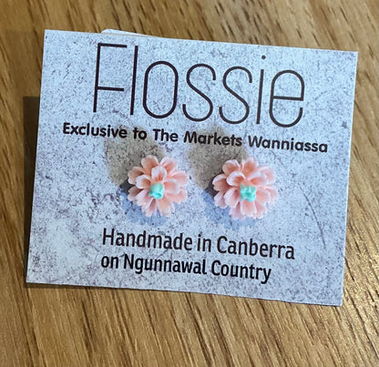 *Earrings Pale Pink Flower Studs