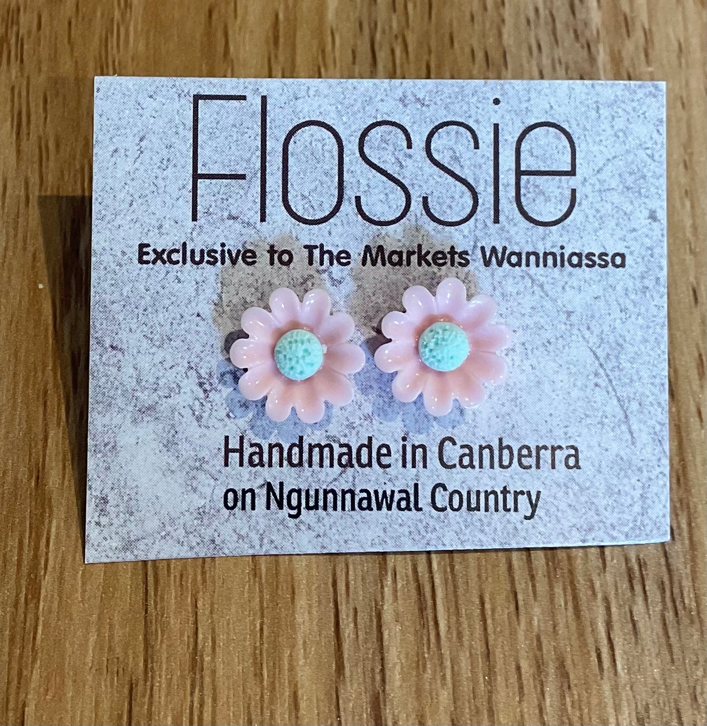 *Earrings Pale Pink Flower Studs