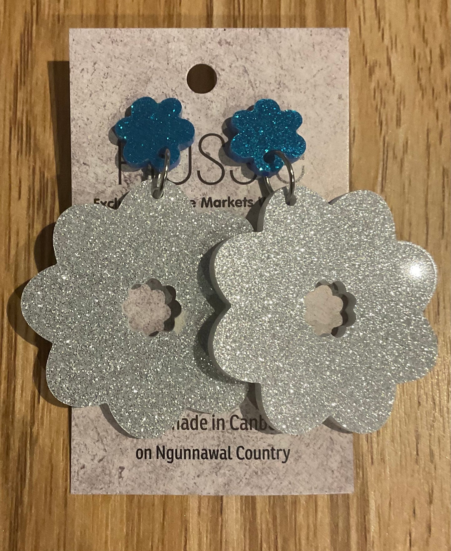 *Earrings Sliver Glitter Flower Dangles