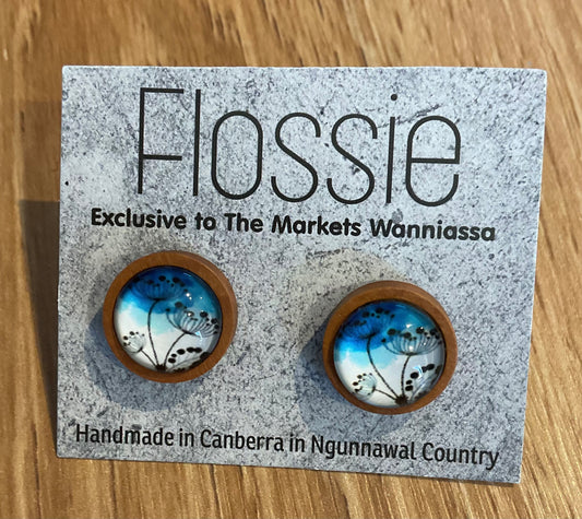 *Earrings Wooden Blue Flower Print Dome Studs