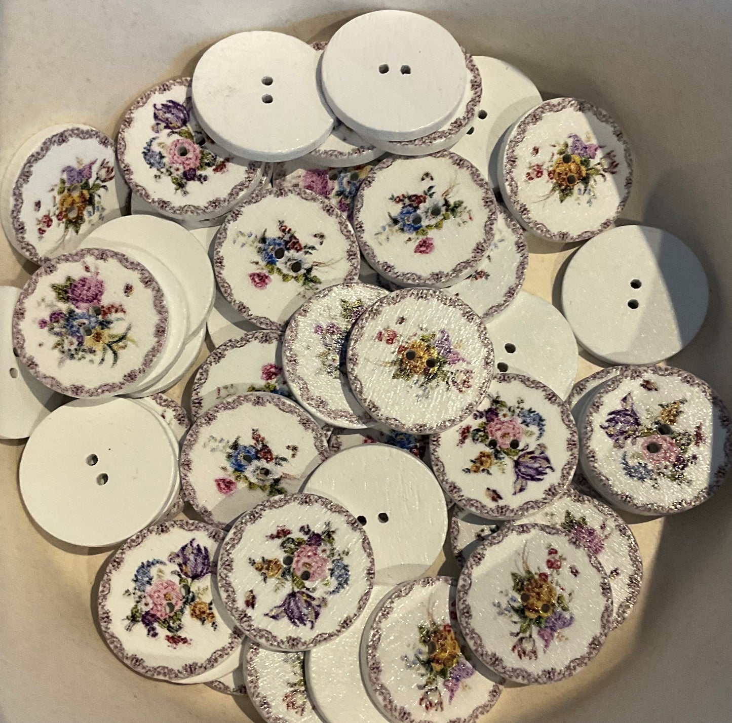 *Loose Buttons -Wooden Floral Print