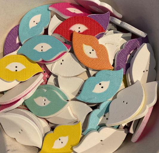 *Loose Buttons - Wooden Printed Lips