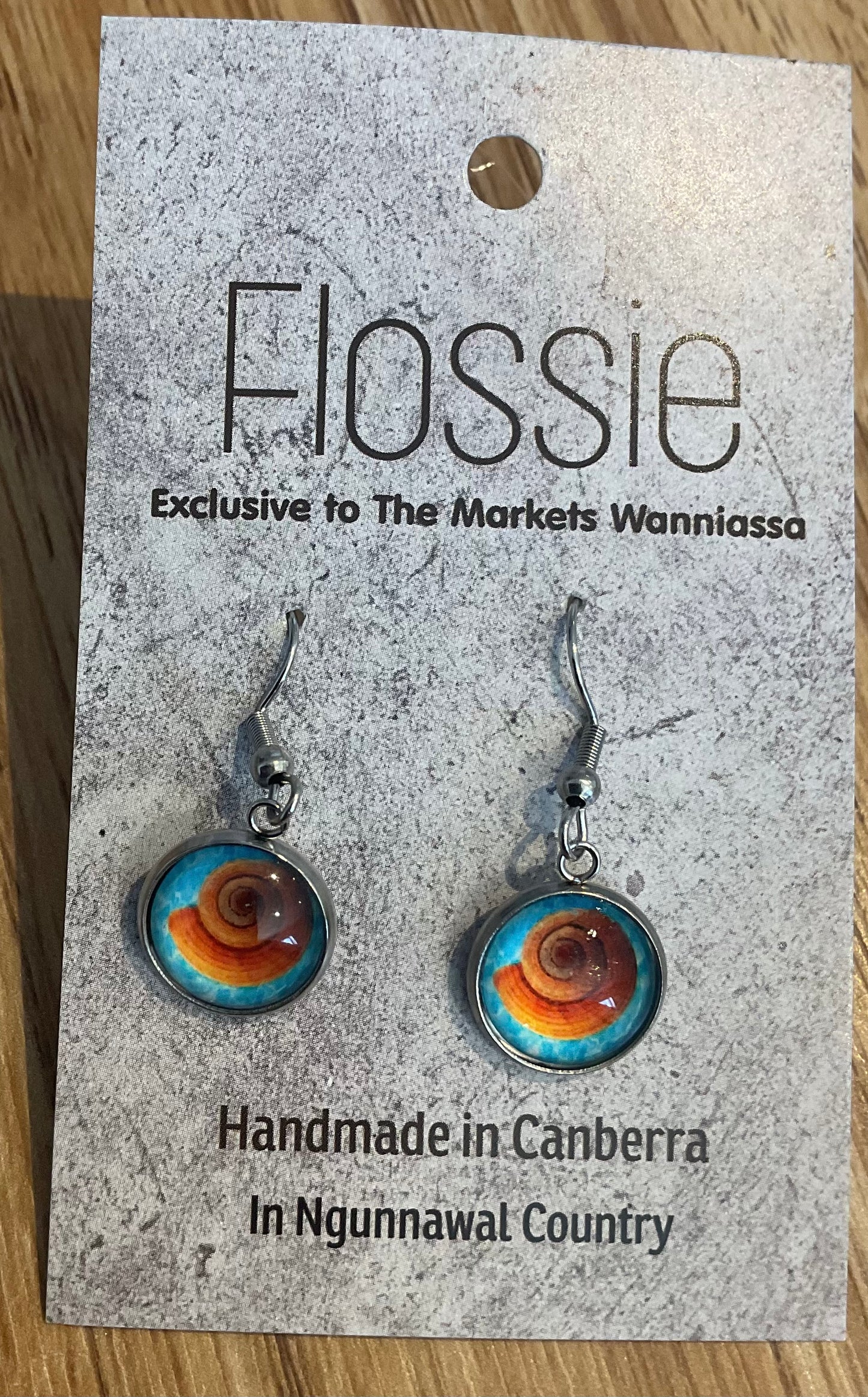 *Earrings Glass Dome Dangles Seashell