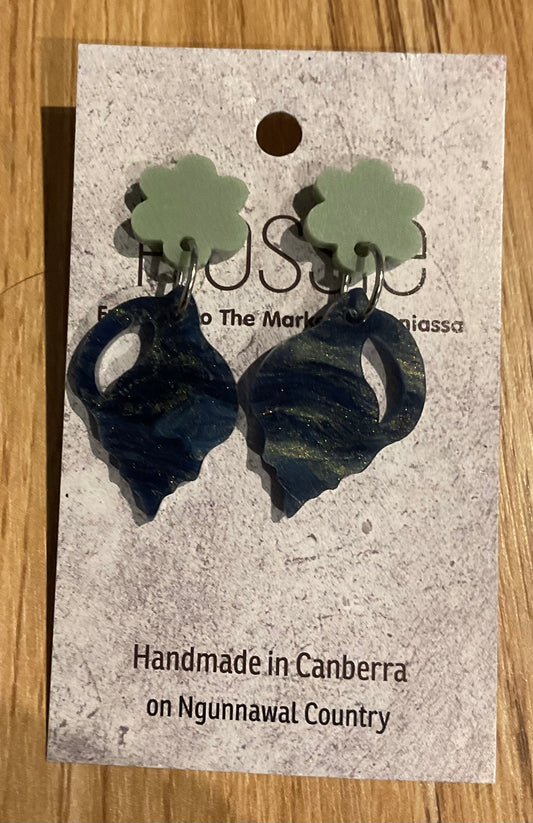 *Earrings Acrylic Shell Dangles