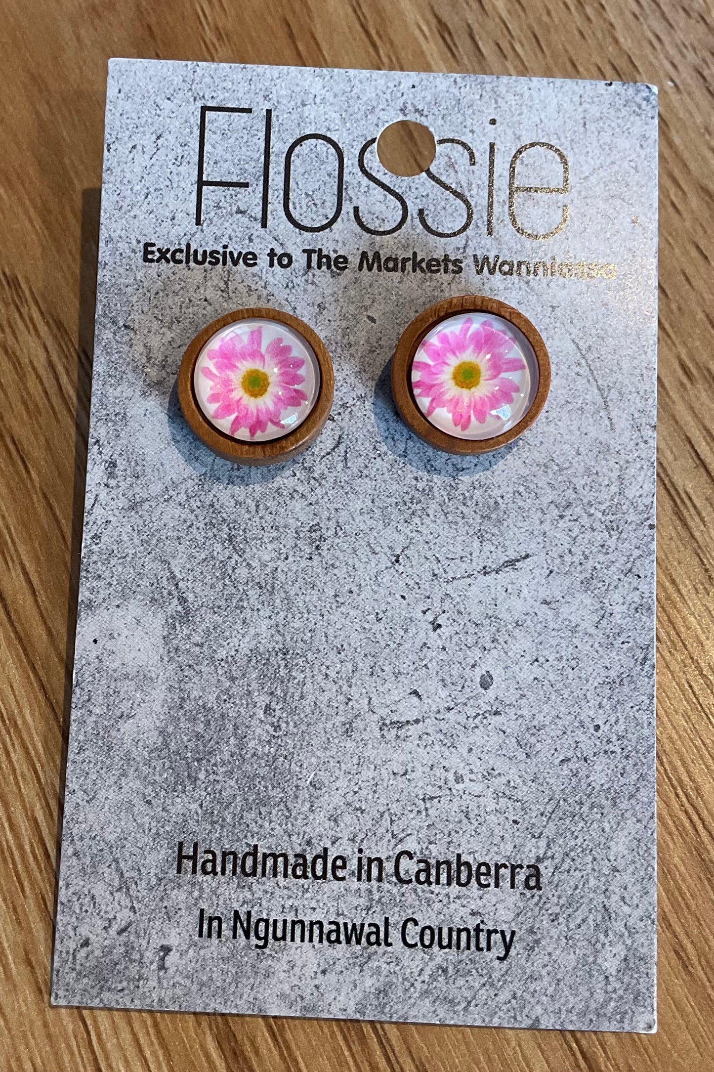 *Earrings Wooden Bright Pink Flowers Dome Studs