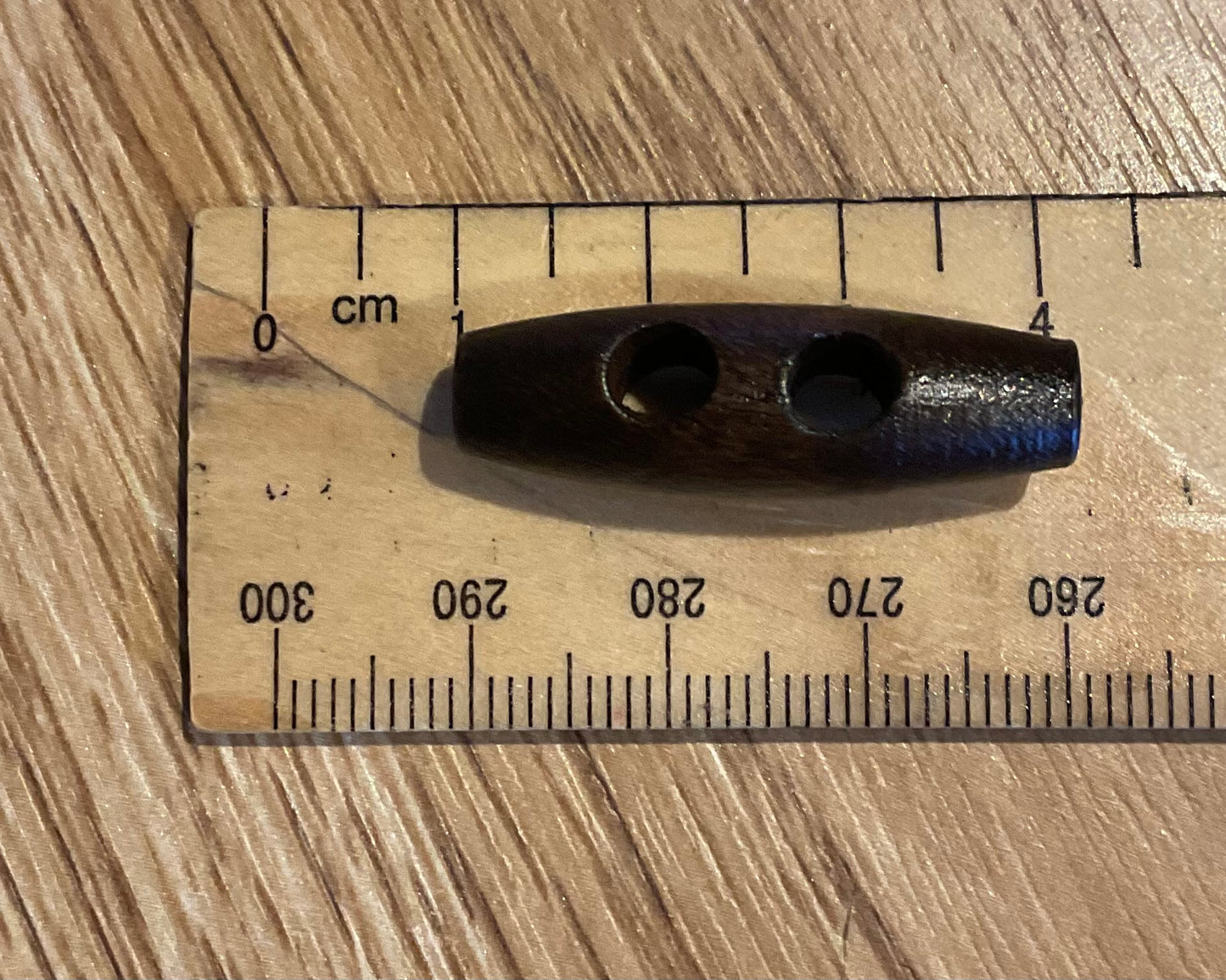 *Loose Buttons - Wooden Dark Brown Toggles