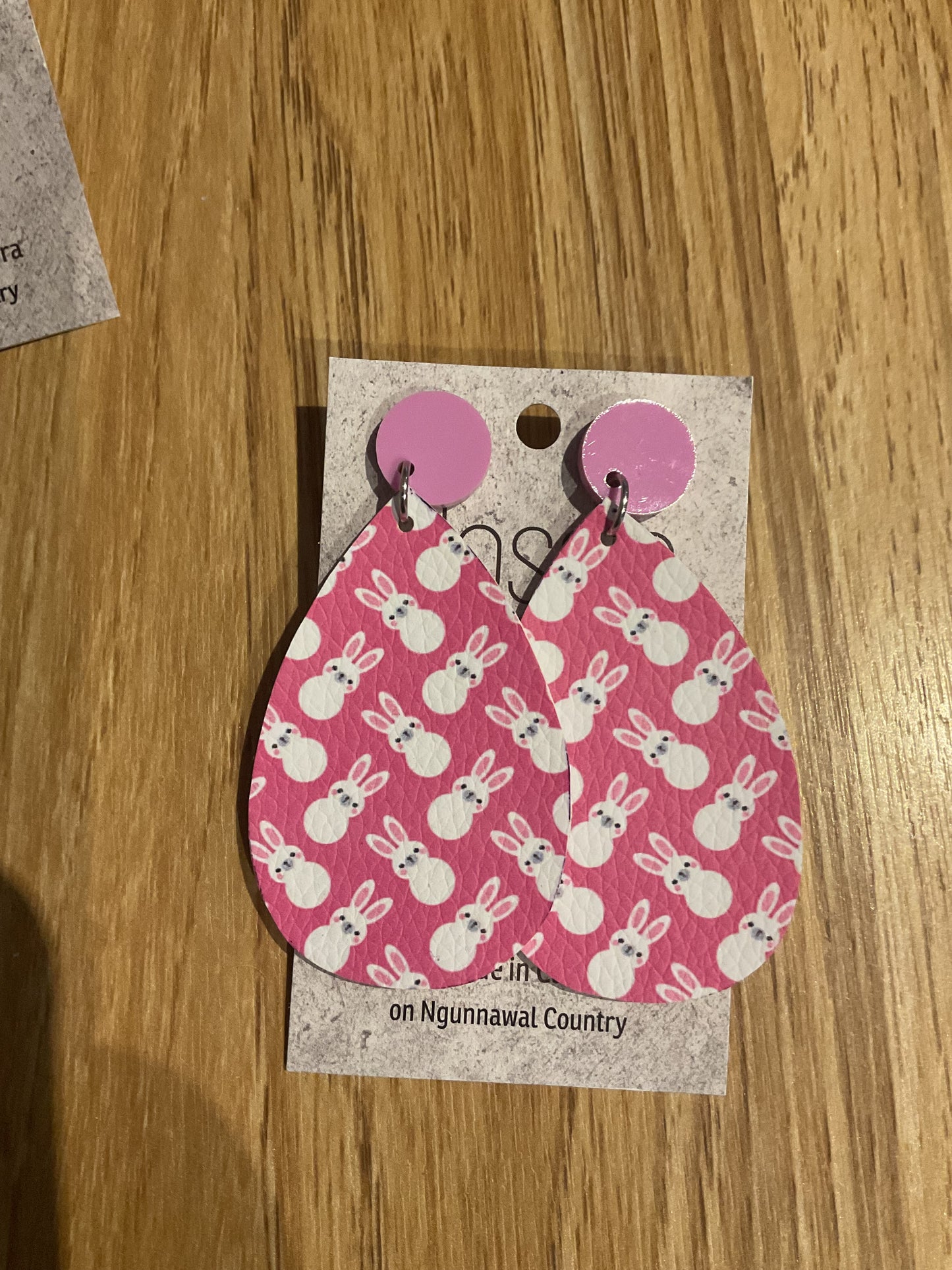 *Earrings Vinyl Pink Bunnies Dangles