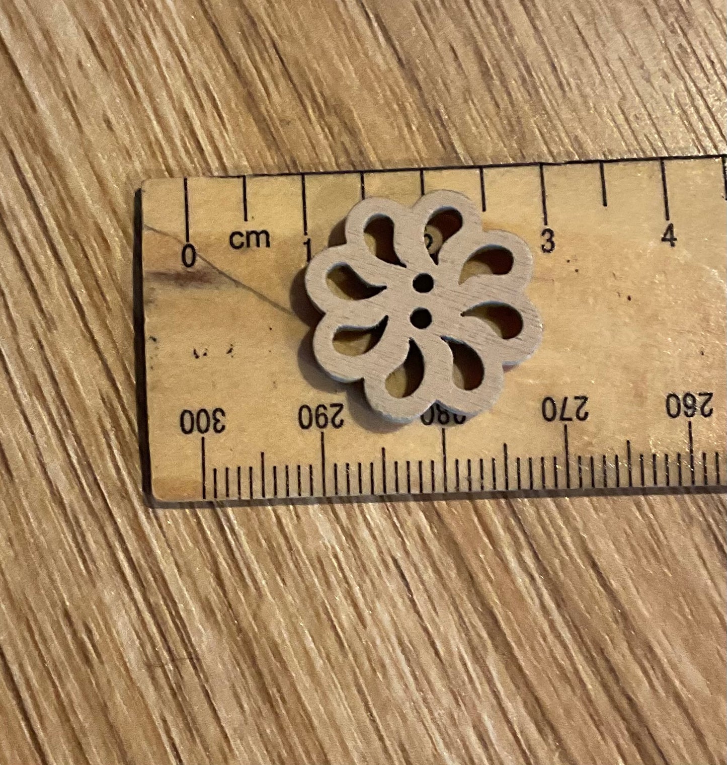 *Loose Buttons - Wooden Flowers