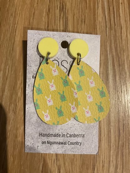 *Earrings Vinyl Yellow Bunnies Dangles