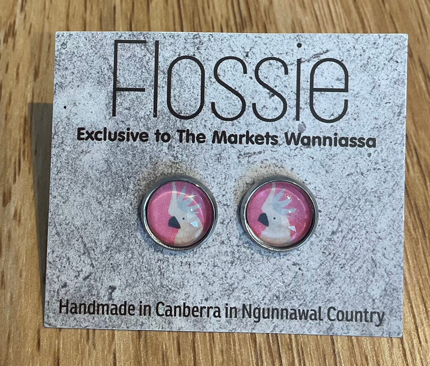 *Earrings Cockatoo Glass Studs