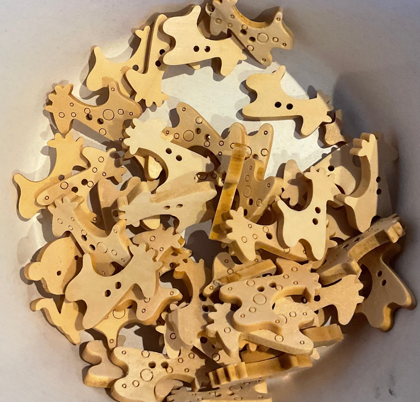 *Loose Buttons -Wooden Giraffe