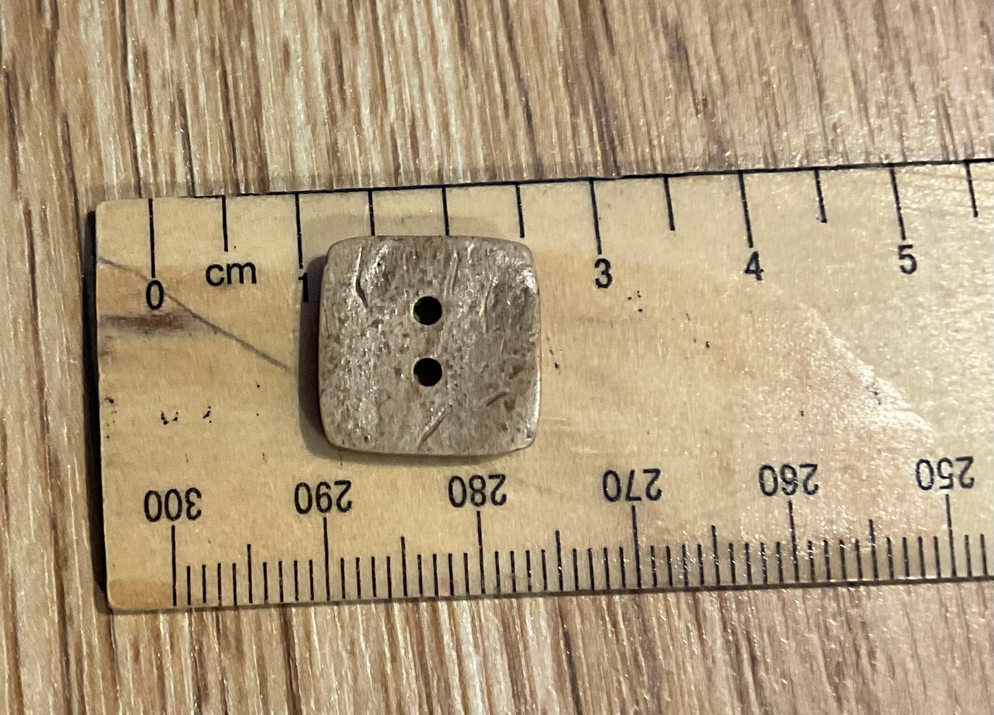 *Loose Buttons -Coconut Shell  Square