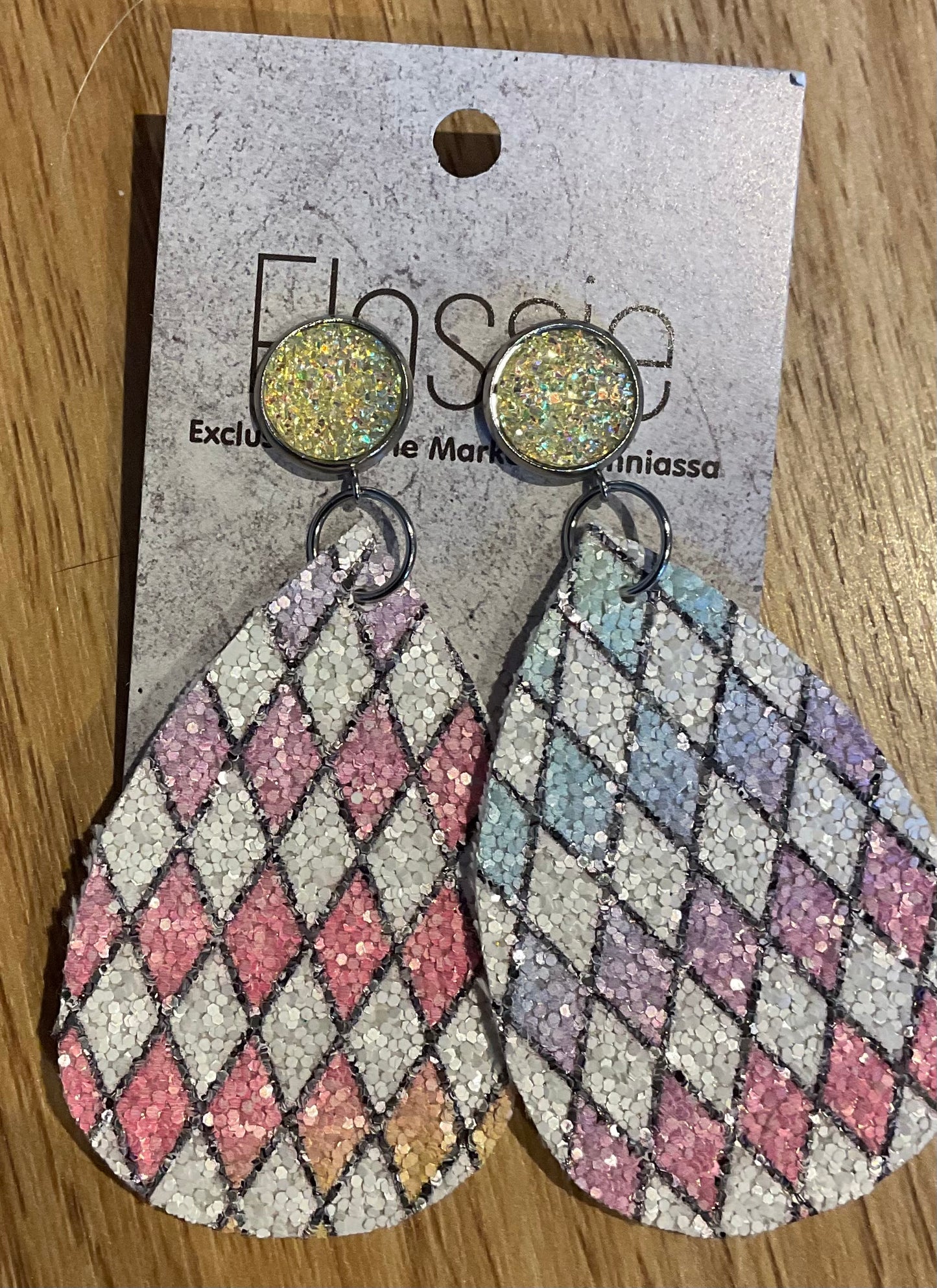 *Earrings Diamond Pastel Glitter Dangles