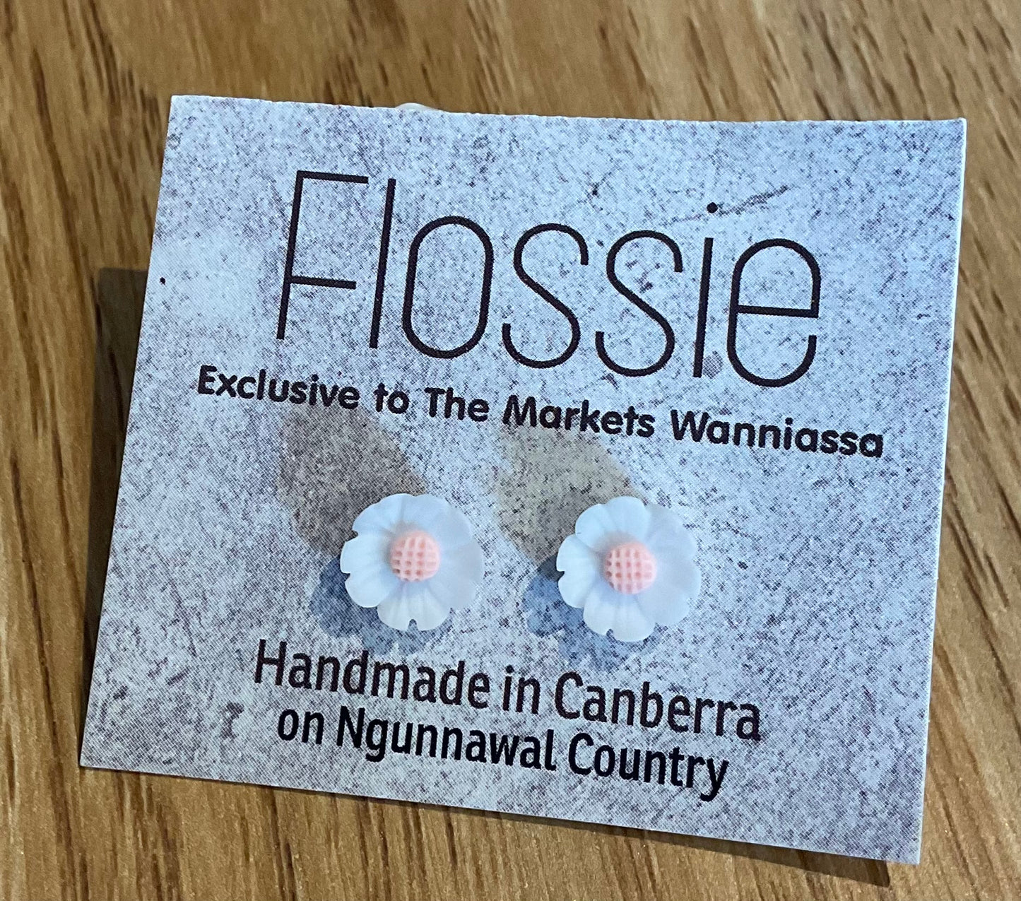 *Earrings Flowers White Studs