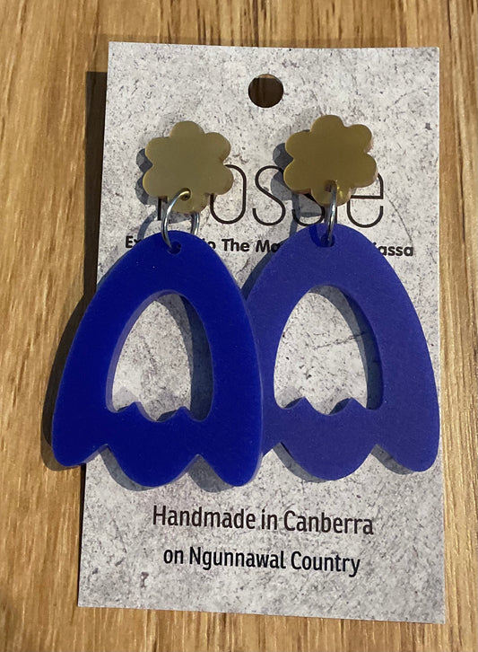 *Earrings Acrylic Blue Flower Dangles