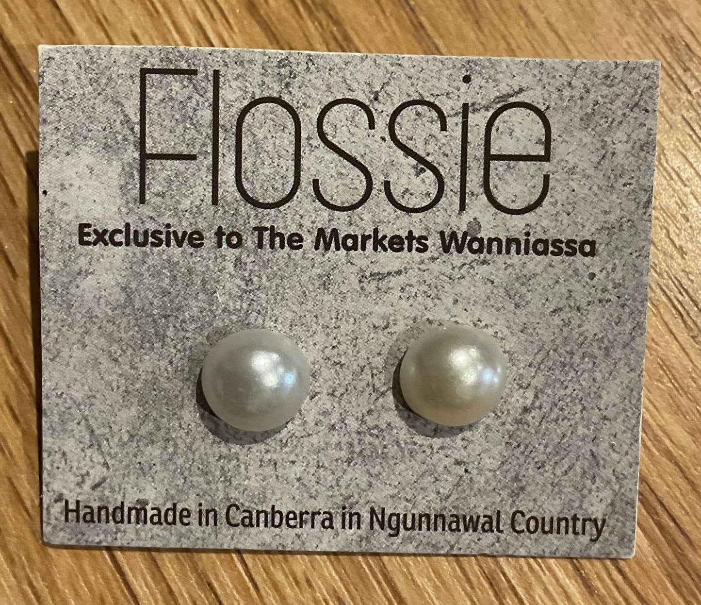 *Earrings Pearl Small Studs