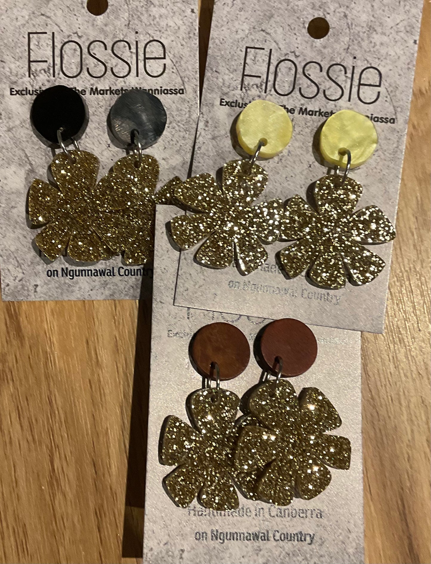 *Earrings Acrylic Glitter Gold Flower Dangles