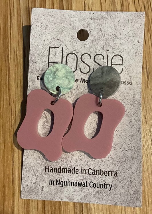 *Earrings Acrylic Musky Pink Dangles