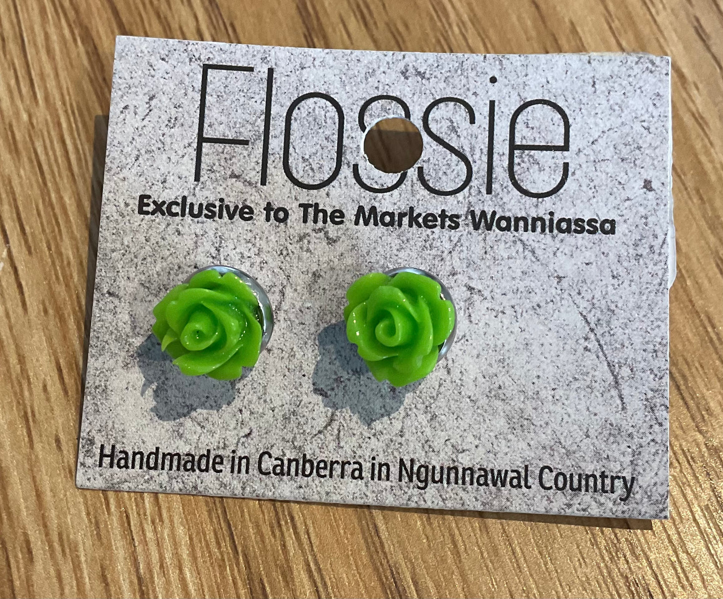 *Earrings Green Flower Studs