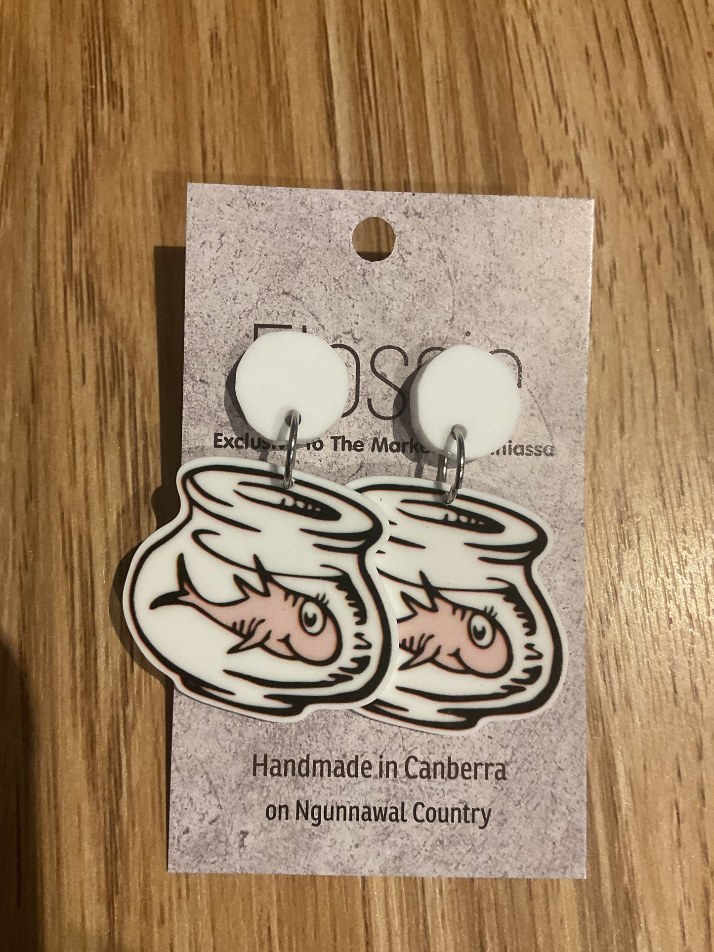 *Earrings Fish in a Dish Dangles