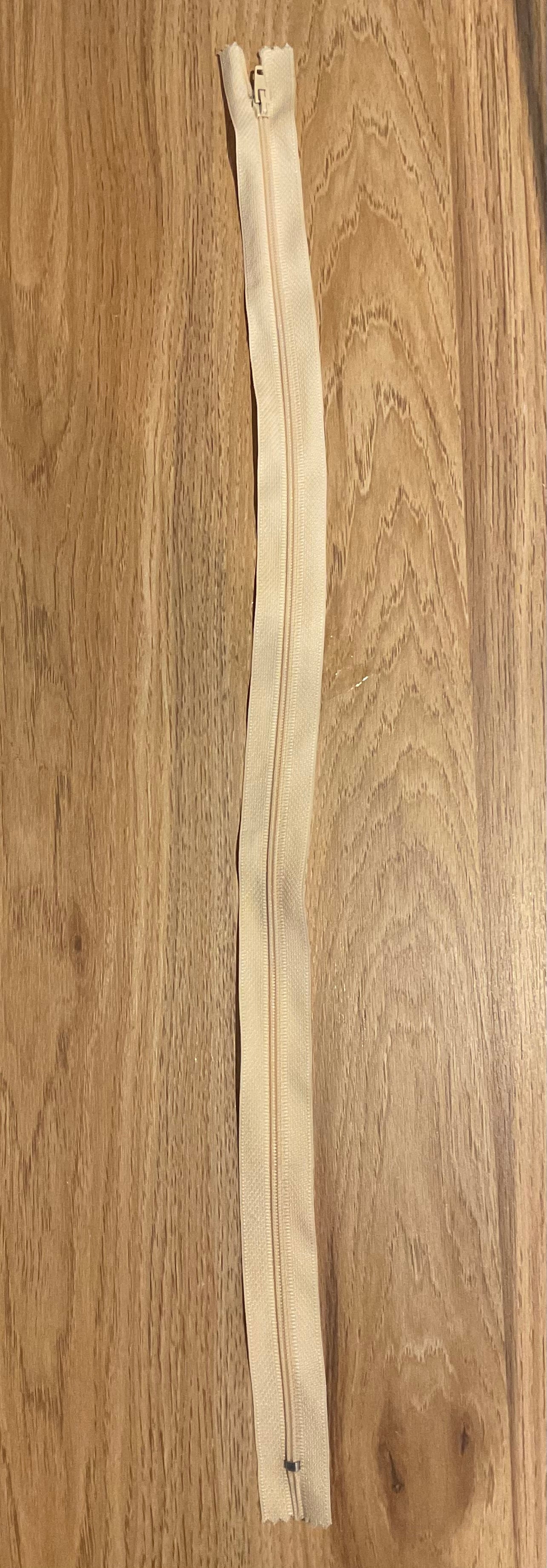 *Zippers 54cm 21inches