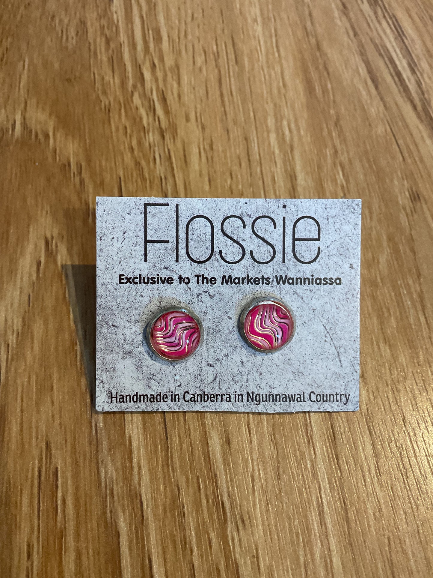 *Earrings Pink Squiggle Pattern Dome Studs