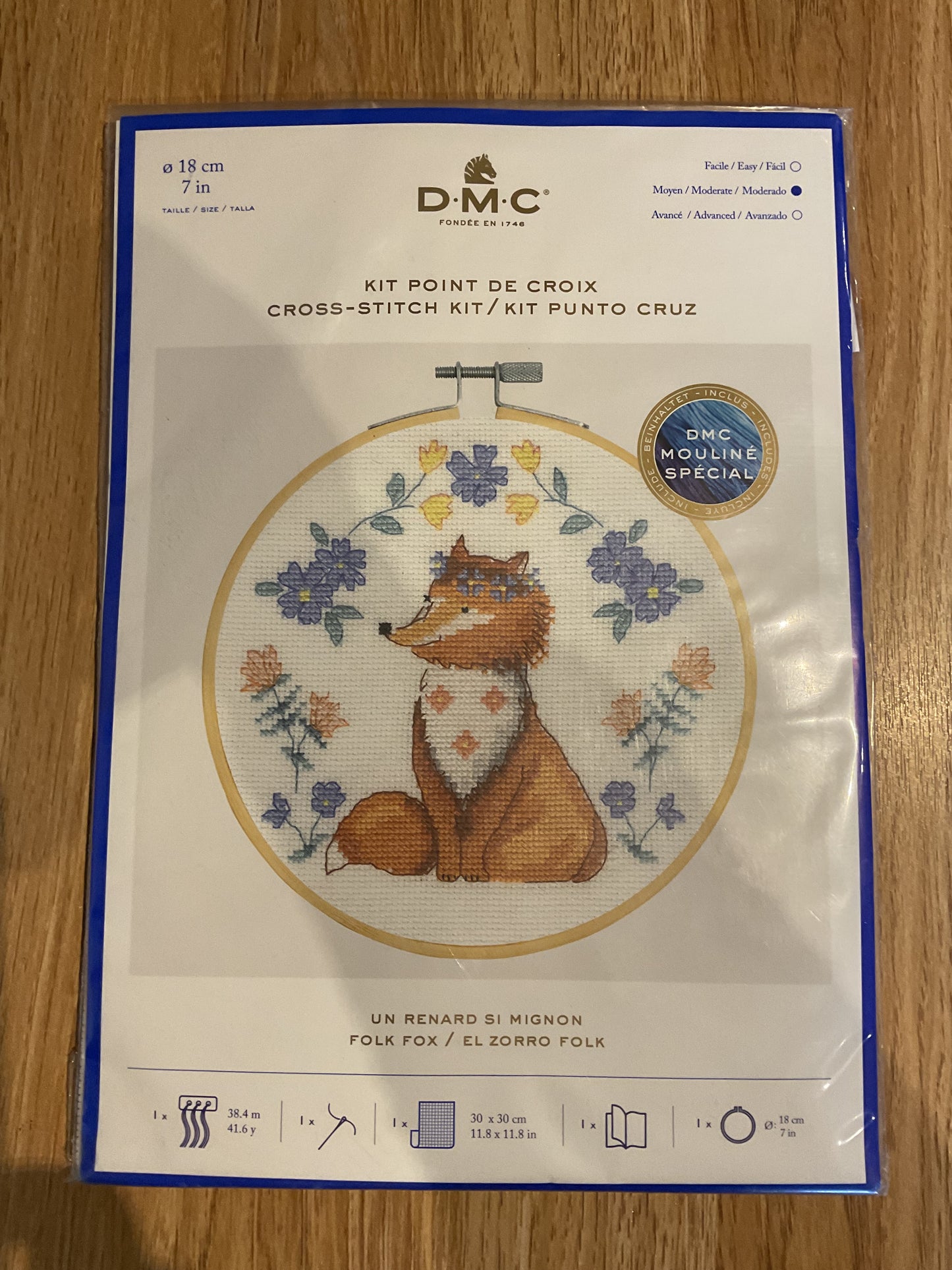 *Cross Stitch Kit Folk Fox
