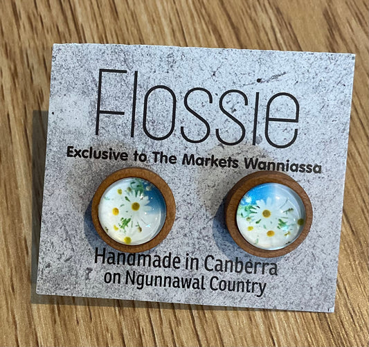 *Earrings Wooden White Flowers Studs