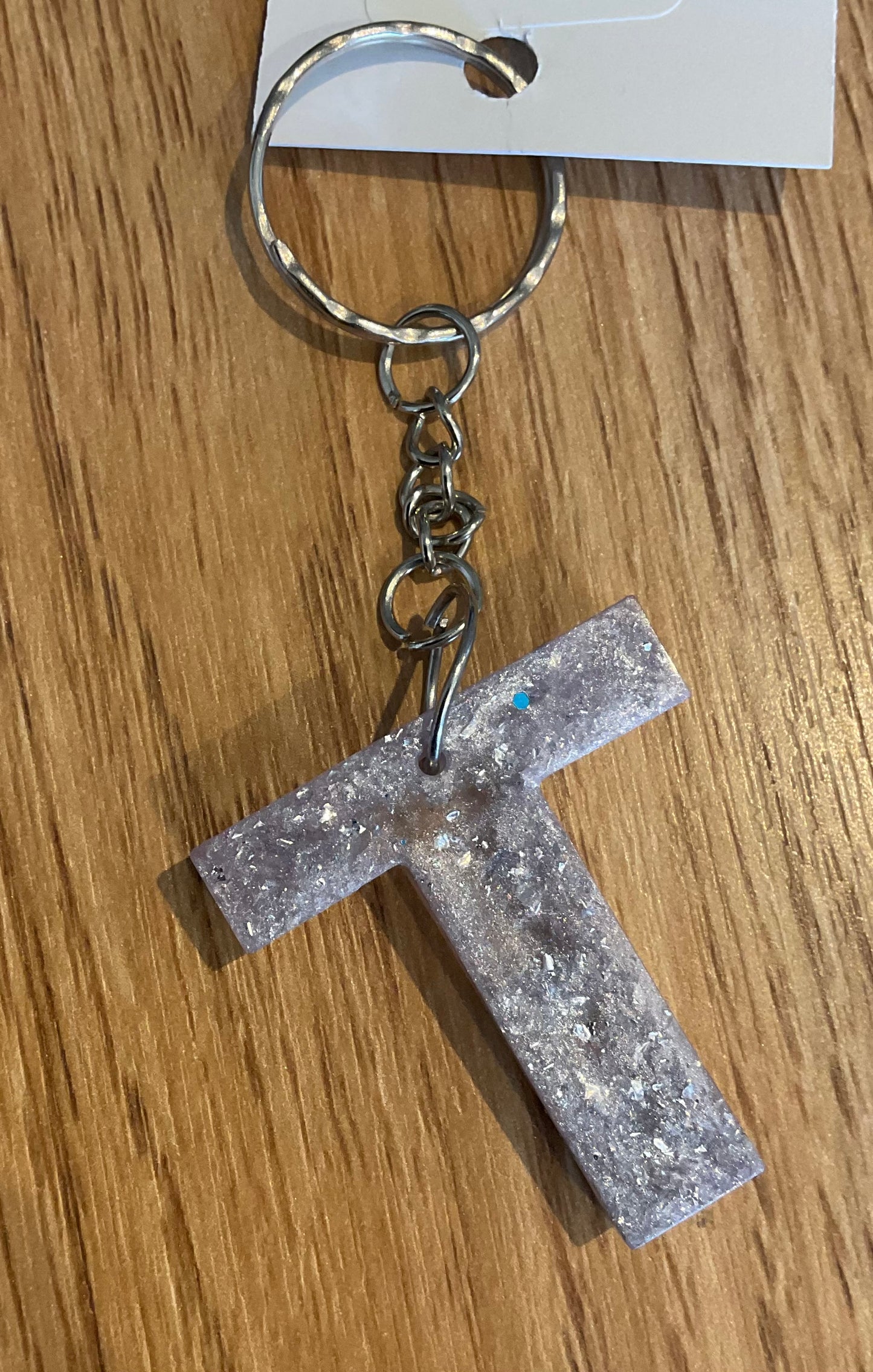 *Keychain Resin Letter T