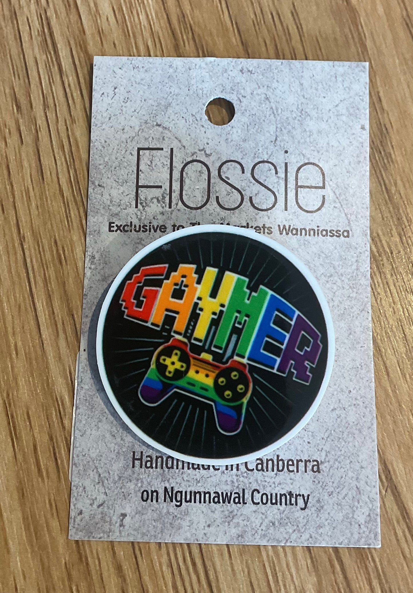 *Brooch Gaymer